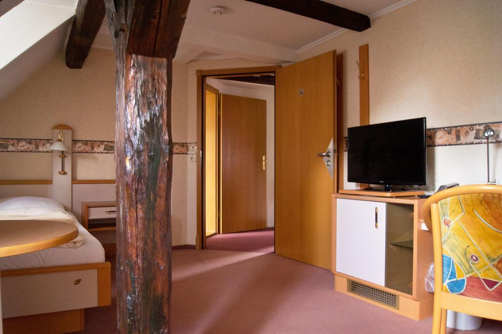 Hotel Garni Promenade Weißenhorn Buitenkant foto