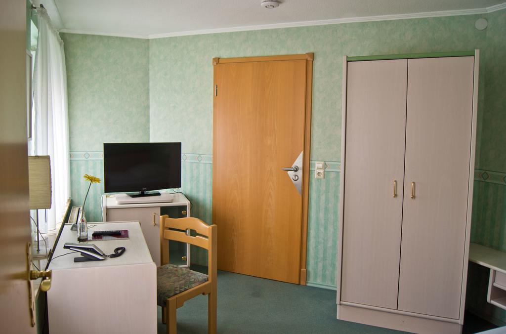Hotel Garni Promenade Weißenhorn Buitenkant foto