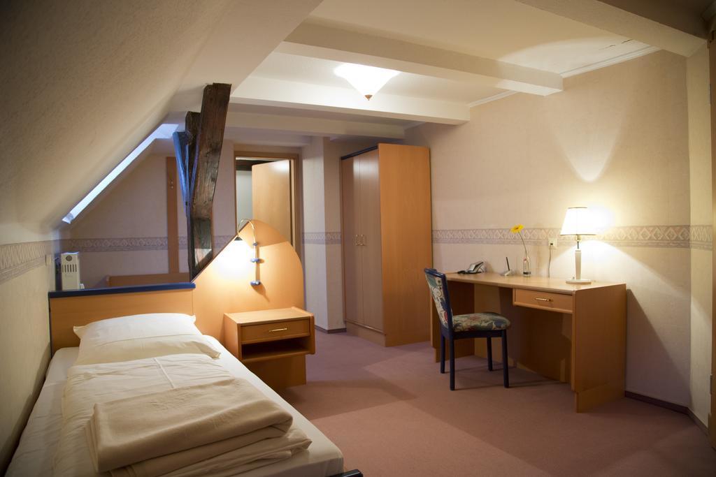 Hotel Garni Promenade Weißenhorn Kamer foto